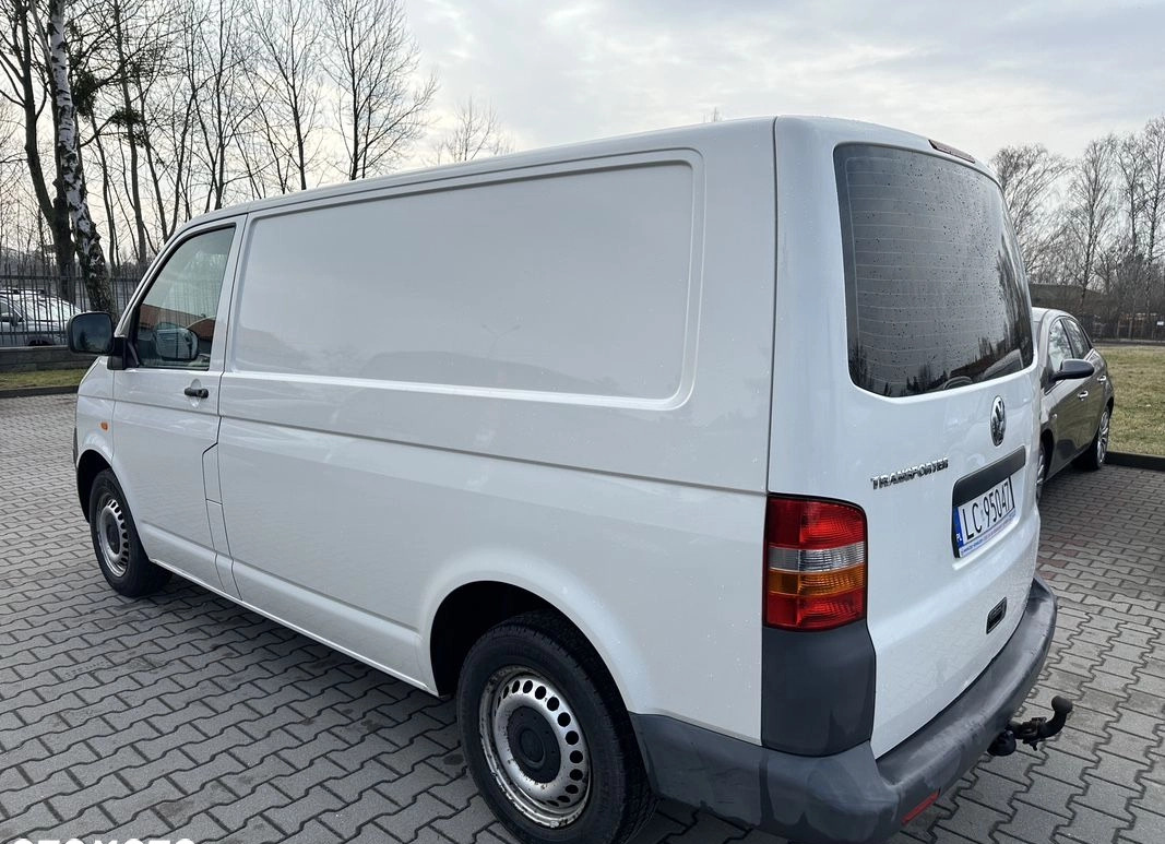 Volkswagen Transporter cena 18500 przebieg: 270000, rok produkcji 2005 z Chełm małe 232